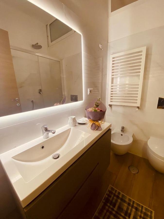 Large Garden Apartment Rome Bagian luar foto