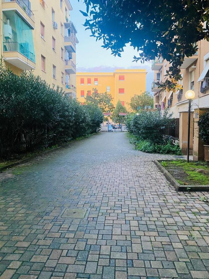 Large Garden Apartment Rome Bagian luar foto