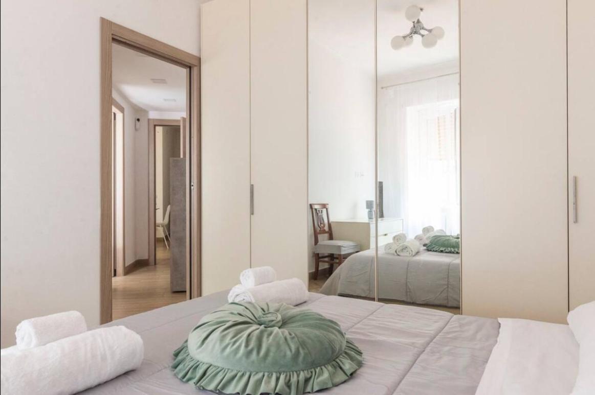 Large Garden Apartment Rome Bagian luar foto